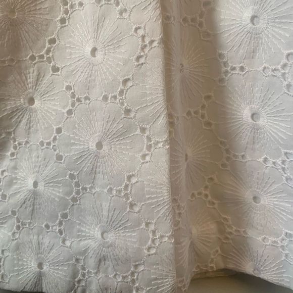 Tahari Arthur S Levine White Cotton Eyelet Sheath Dress Size 8 - Picture 10 of 13